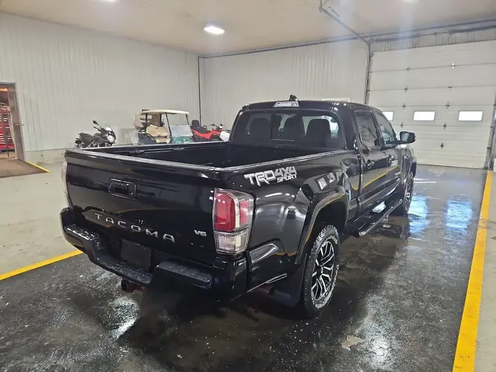 Toyota Tacoma 2020 photo 4