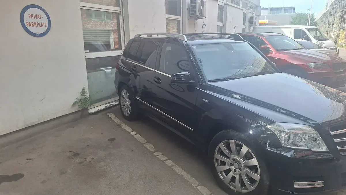 Mercedes-Benz Glk Class 2011 photo 2