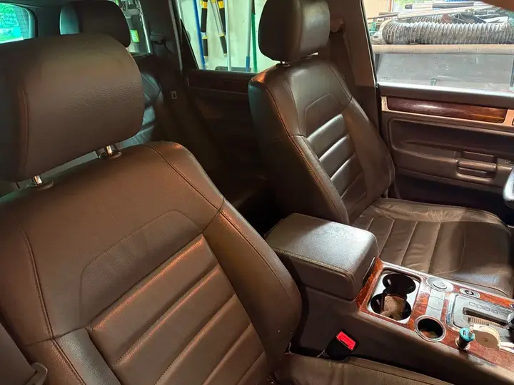 Volkswagen Touareg 2009 photo 5