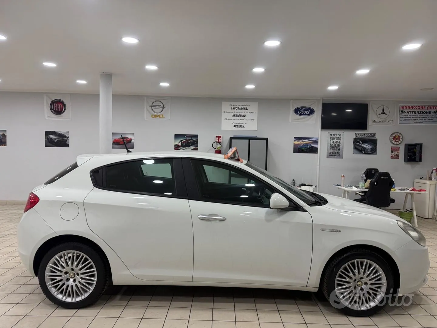 Alfa Romeo Giulietta 2010 photo 3