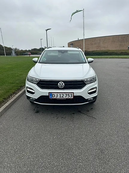 Volkswagen T-Roc 2018 photo 3