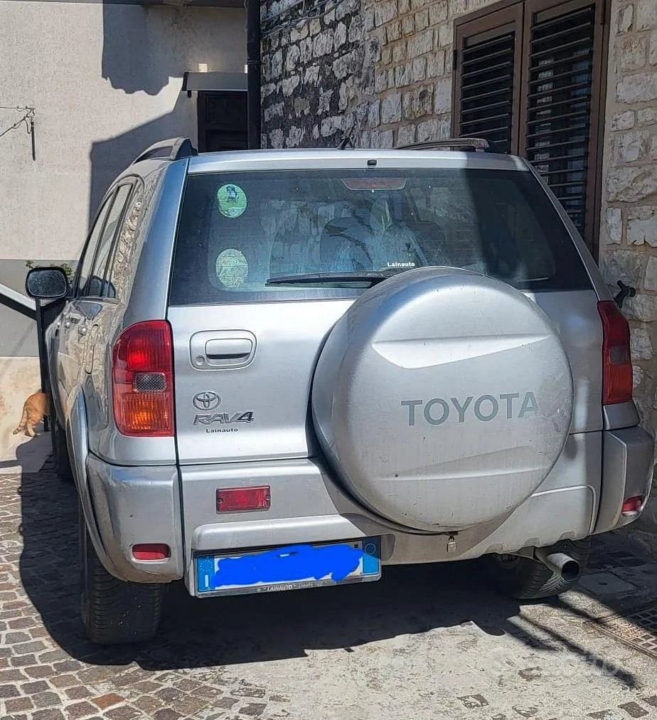 Toyota Rav4 2003 photo 2