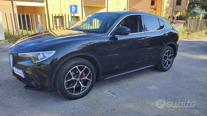 Alfa Romeo Stelvio 2020 photo 2