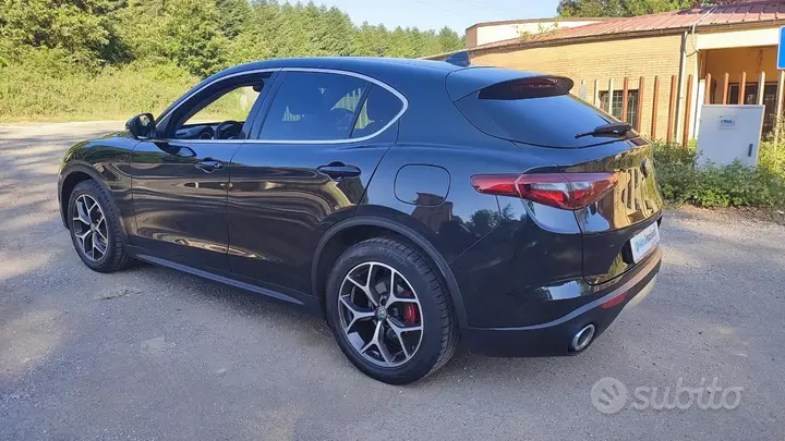 Alfa Romeo Stelvio 2020 photo 4