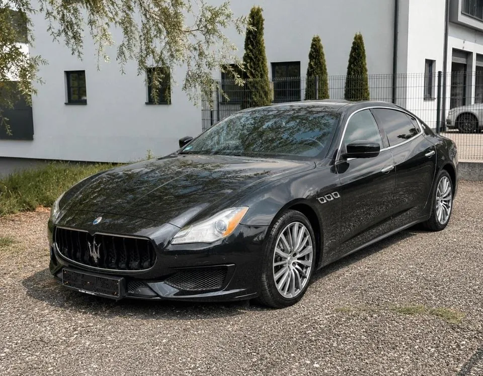 Maserati Quattroporte