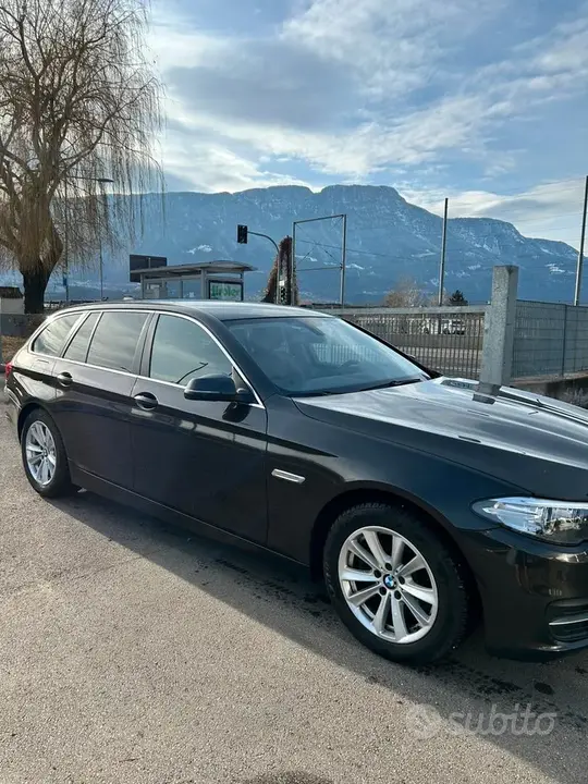 BMW 518 Touring 2016 photo 3