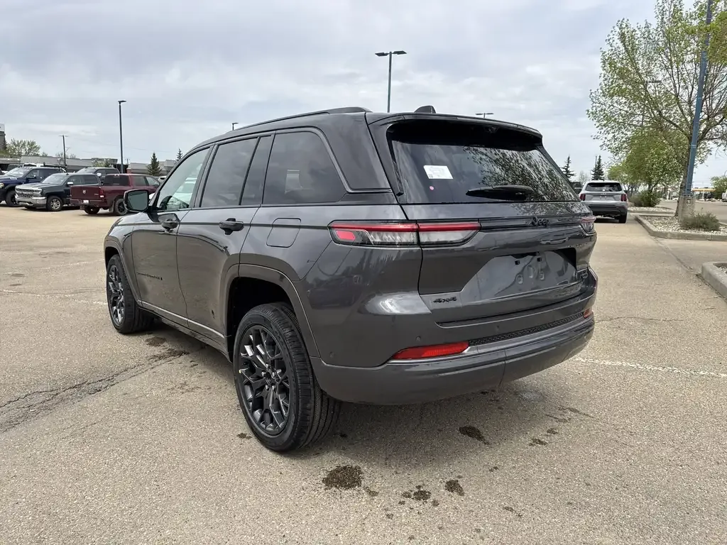 Jeep Grand Cherokee 2026 photo 5