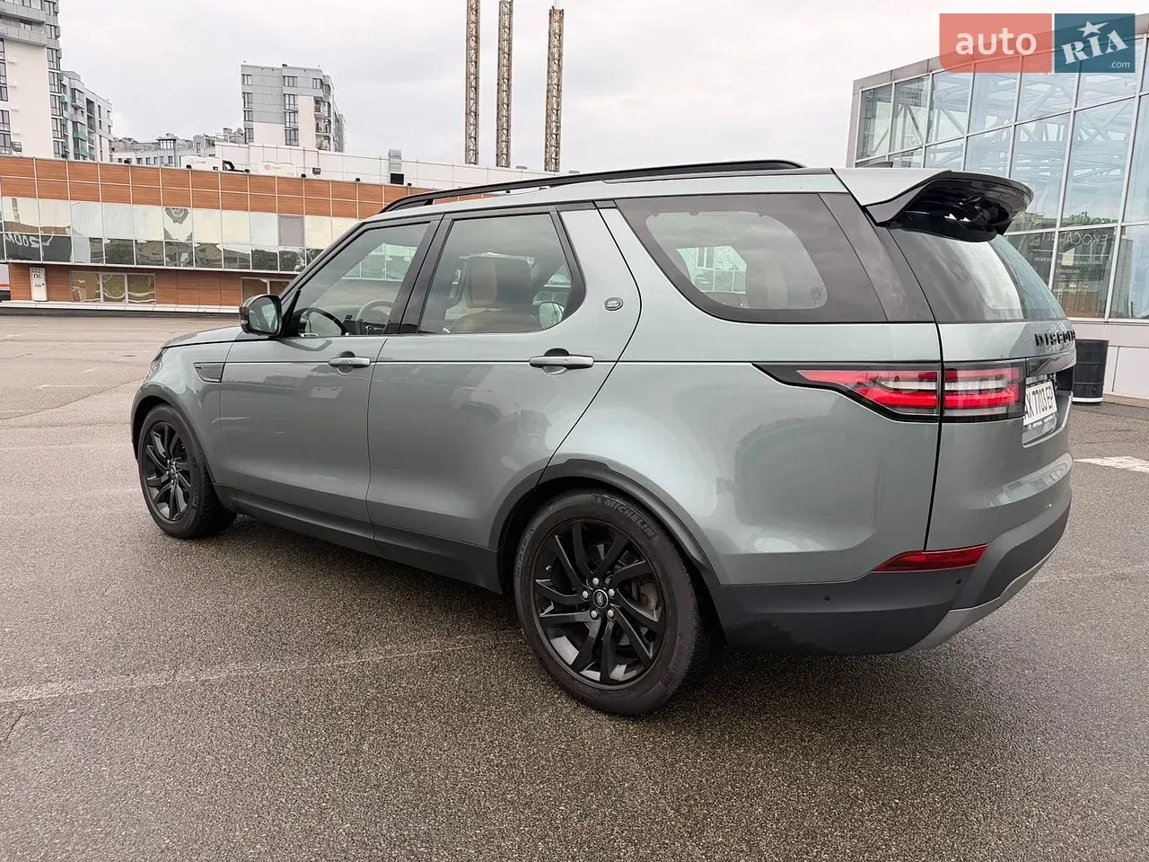 Land Rover Discovery 2017 photo 5
