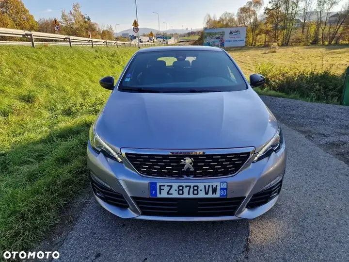 Peugeot 308 2020 photo 2