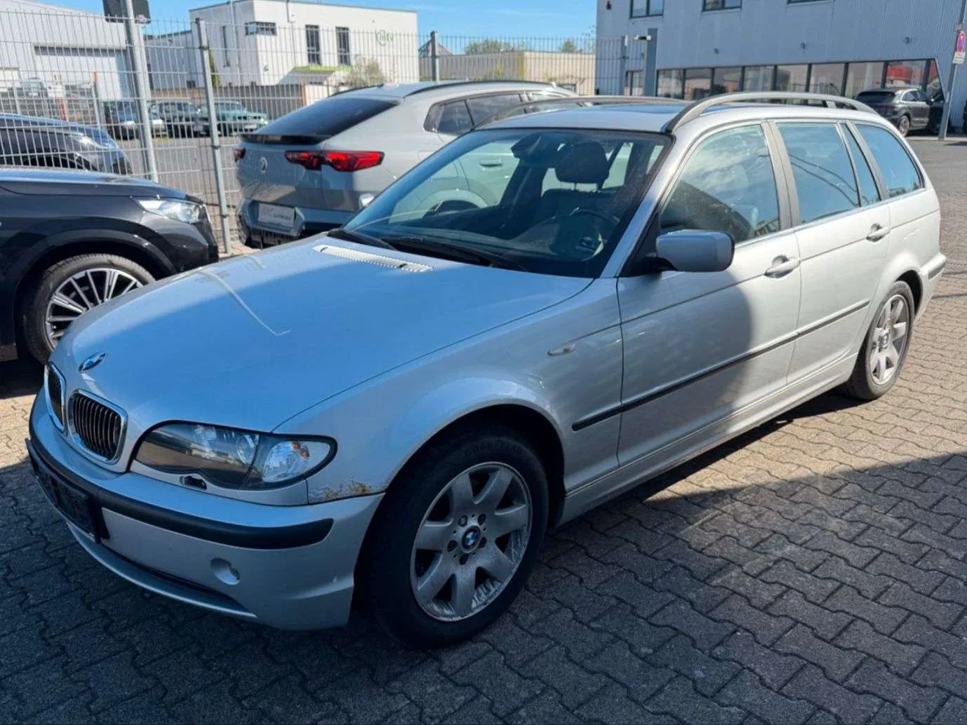 BMW 320I
