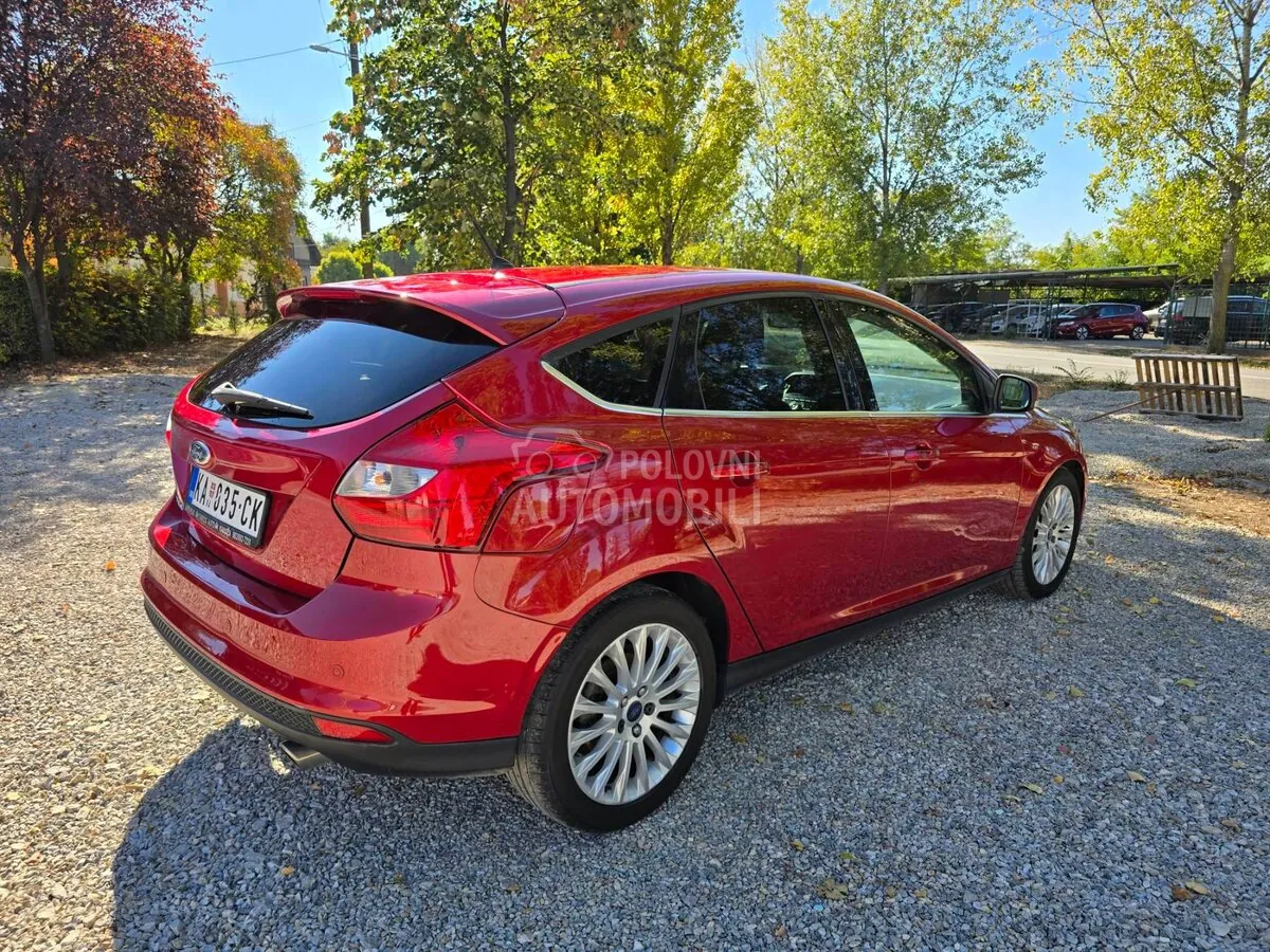 Ford Focus 2012 photo 5
