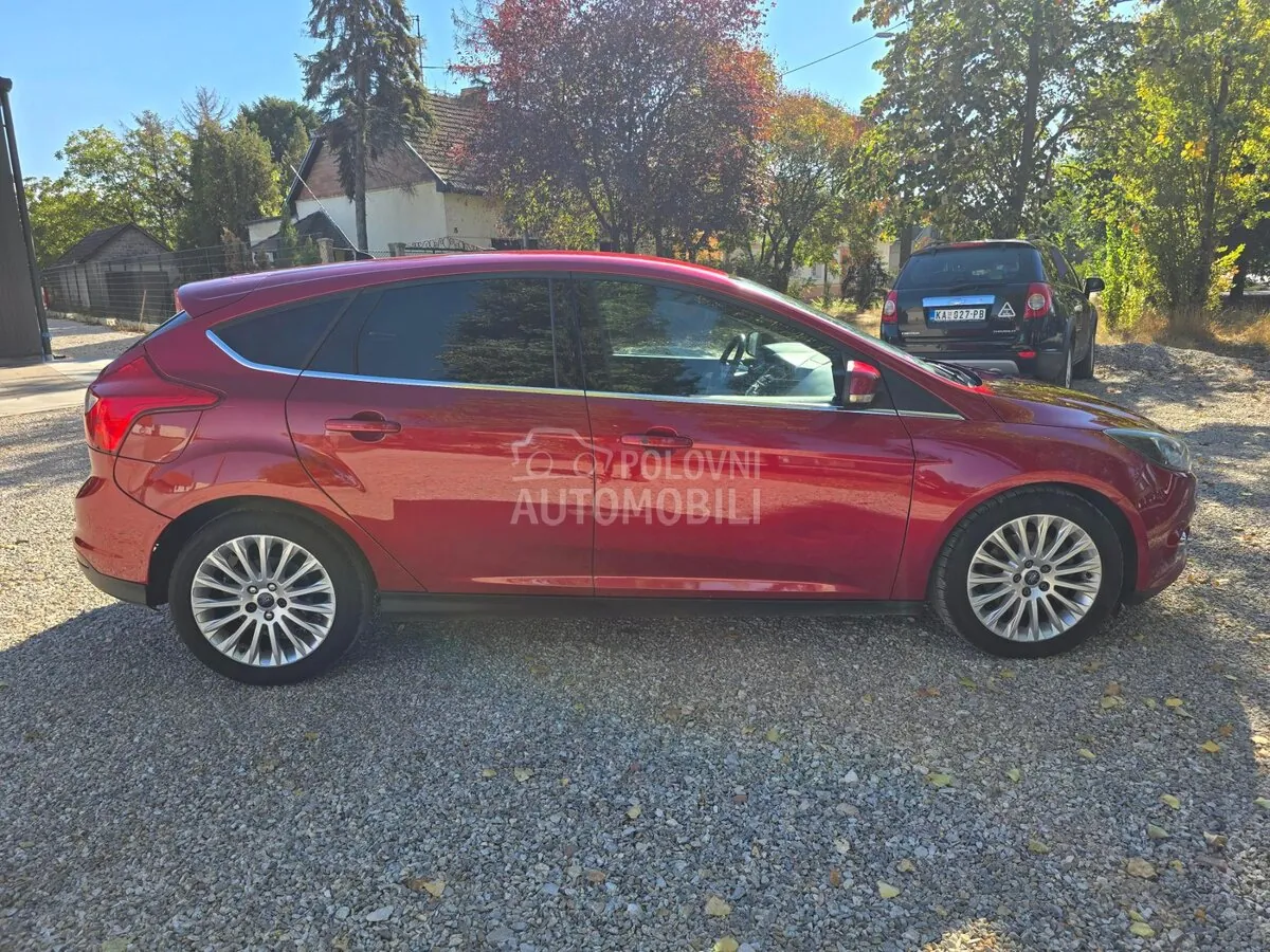 Ford Focus 2012 photo 3