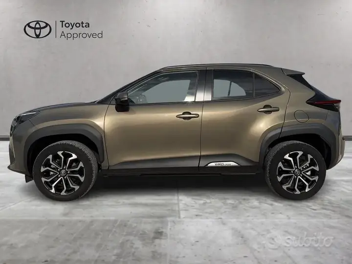 Toyota Yaris Cross 2024 photo 3