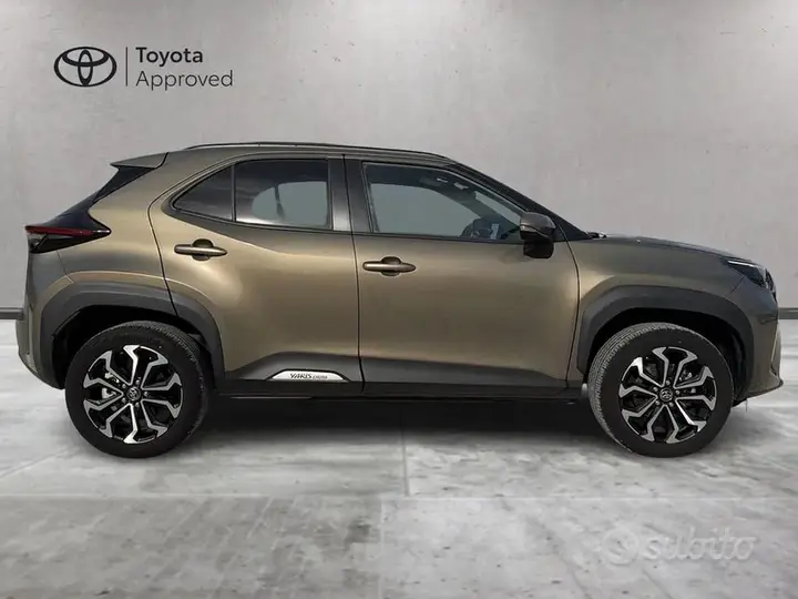 Toyota Yaris Cross 2024 photo 4