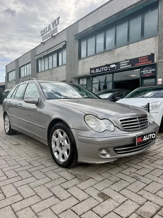 Mercedes-Benz C 220 Cdi 2005 photo 2