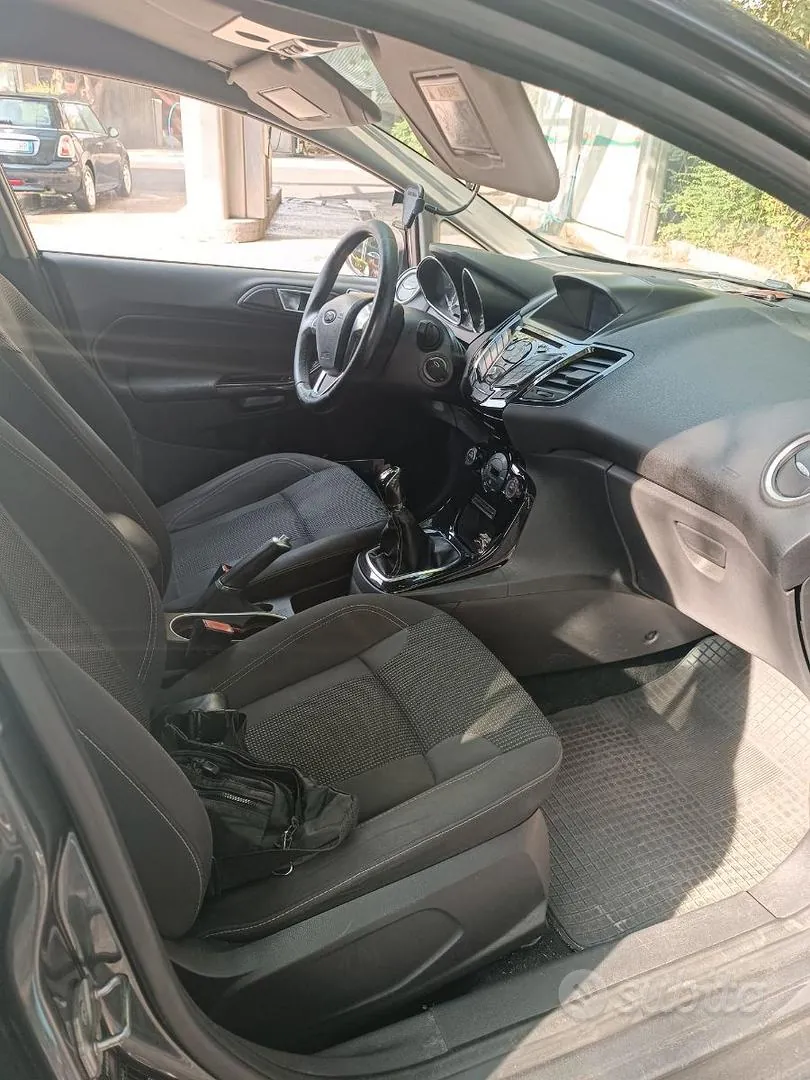 Ford Fiesta 2016 photo 4