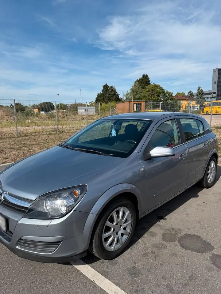Opel Astra H