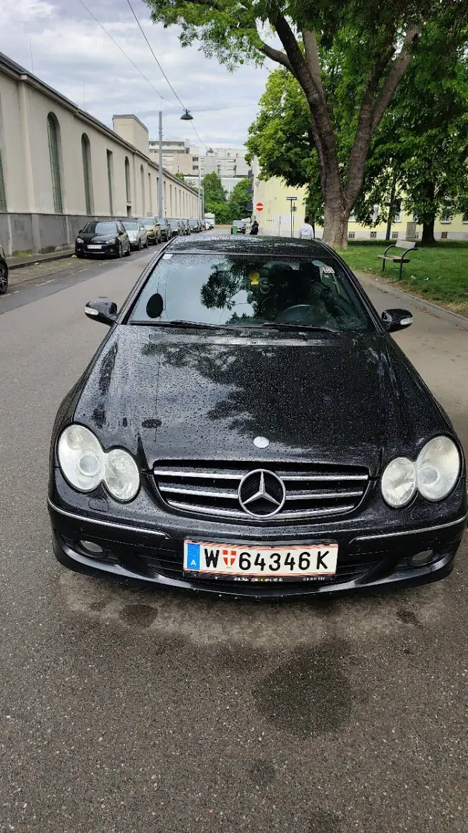 Mercedes-Benz Clk-Class 2007 photo 3