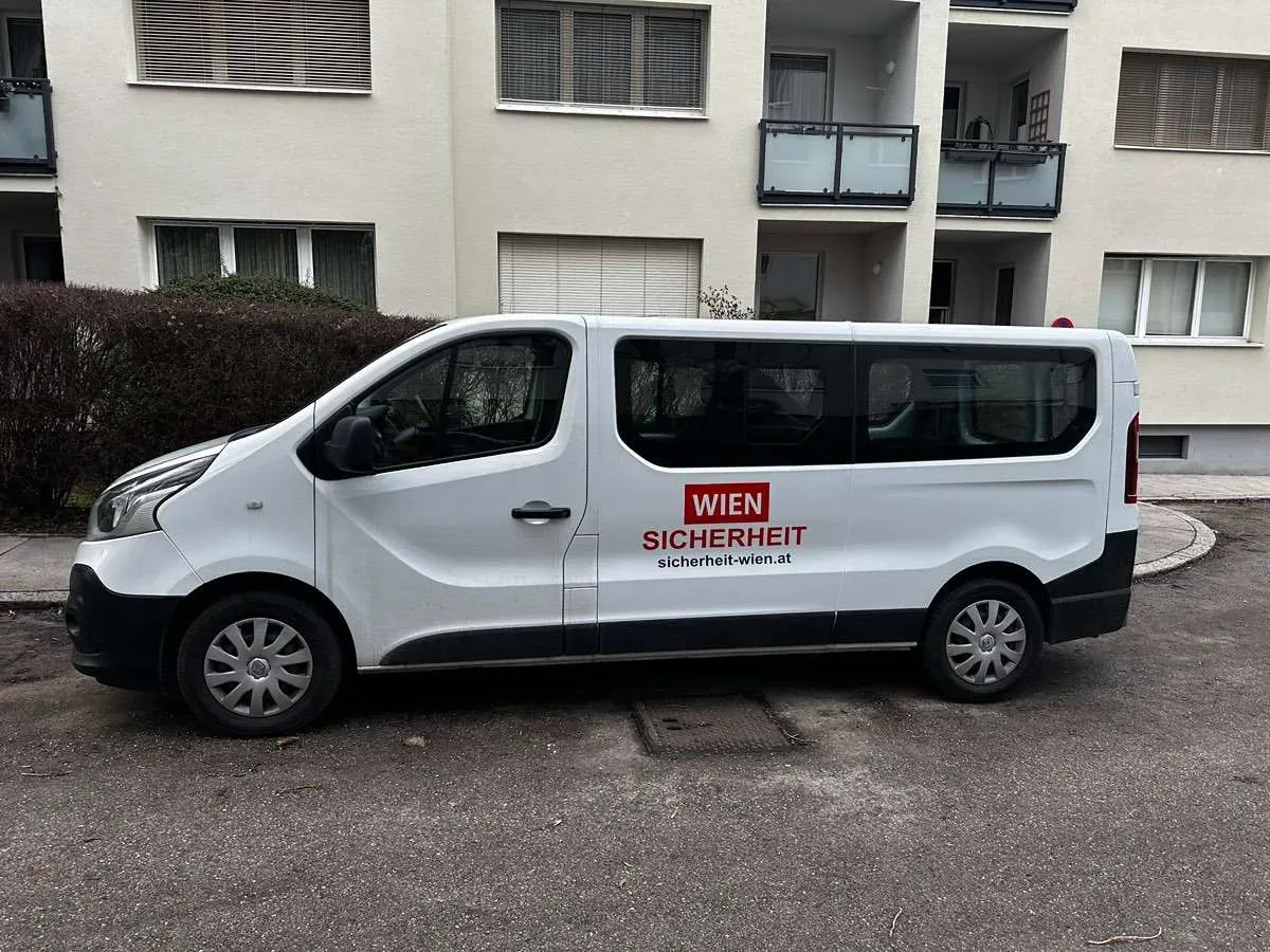 Renault Trafic 2019 photo 2