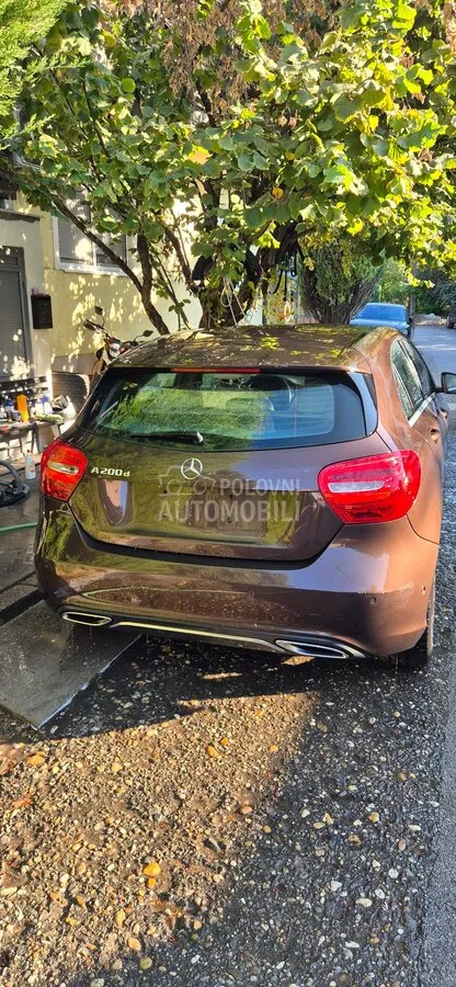 Mercedes-Benz A 200 2017 photo 5