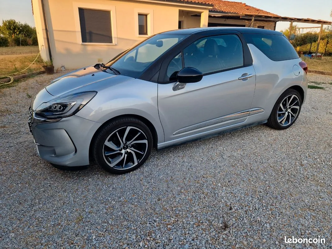 DS Automobiles Ds3 2018 photo 2