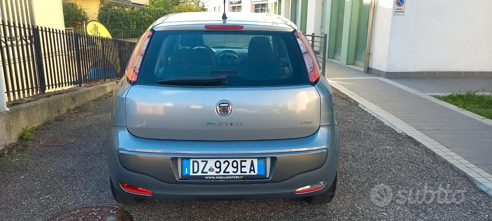 Fiat Punto Evo 2010 photo 5