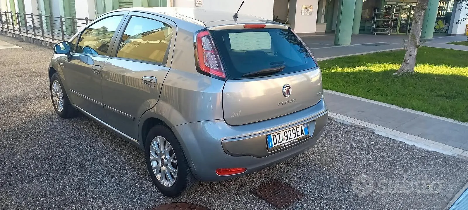 Fiat Punto Evo 2010 photo 4