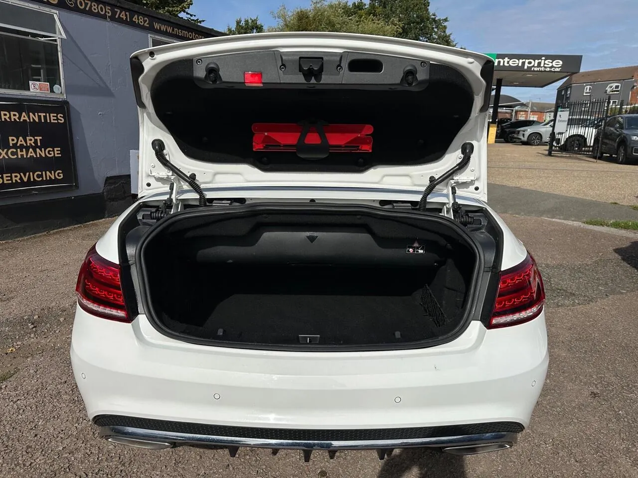 Mercedes-Benz E-Class 2014 photo 5