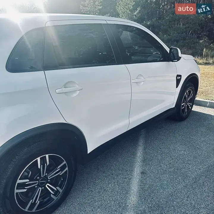 Mitsubishi Asx 2020 photo 3