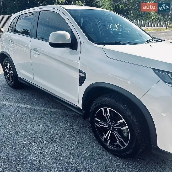 Mitsubishi Asx 2020 photo 2