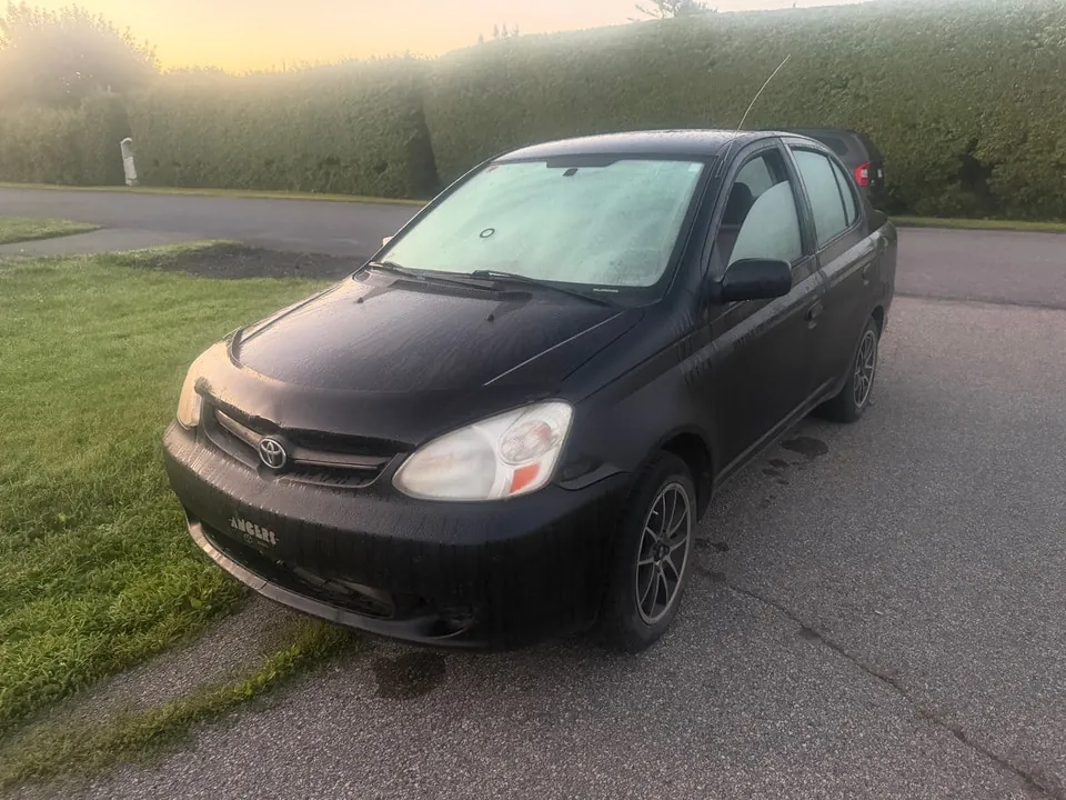 Toyota Echo