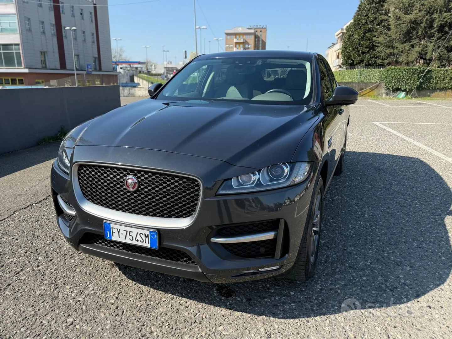 Jaguar F-Pace 2020 photo 3