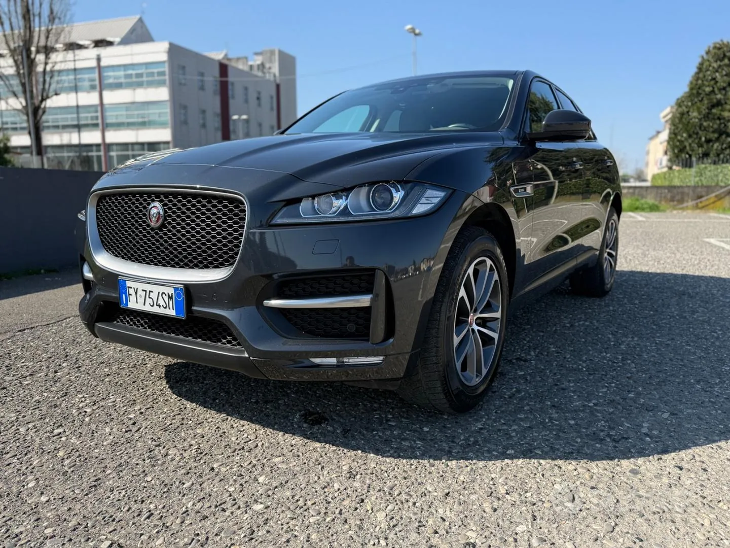 Jaguar F-Pace 2020 photo 4