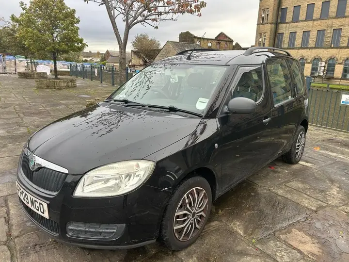 Skoda Roomster 2009 photo 4