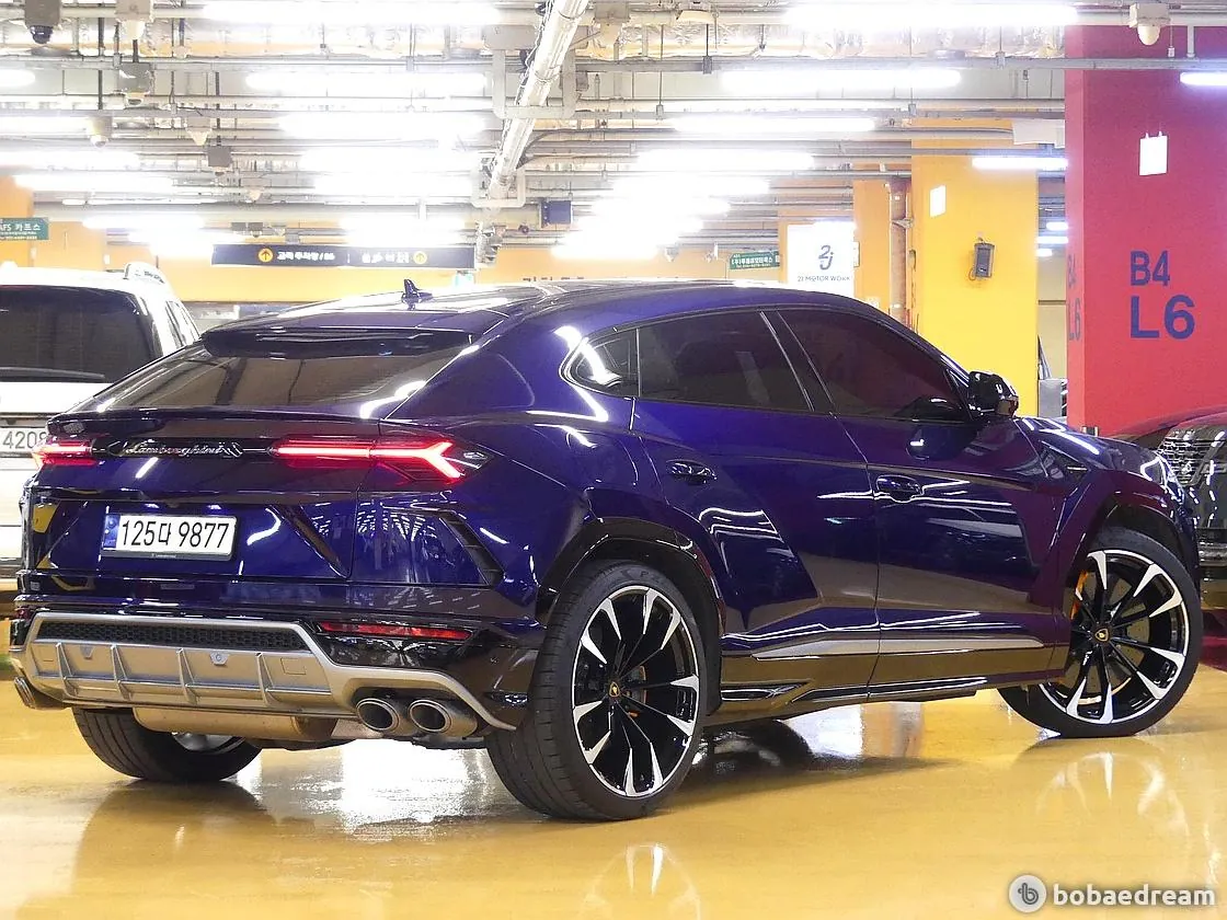 Lamborghini Urus 2021 photo 3