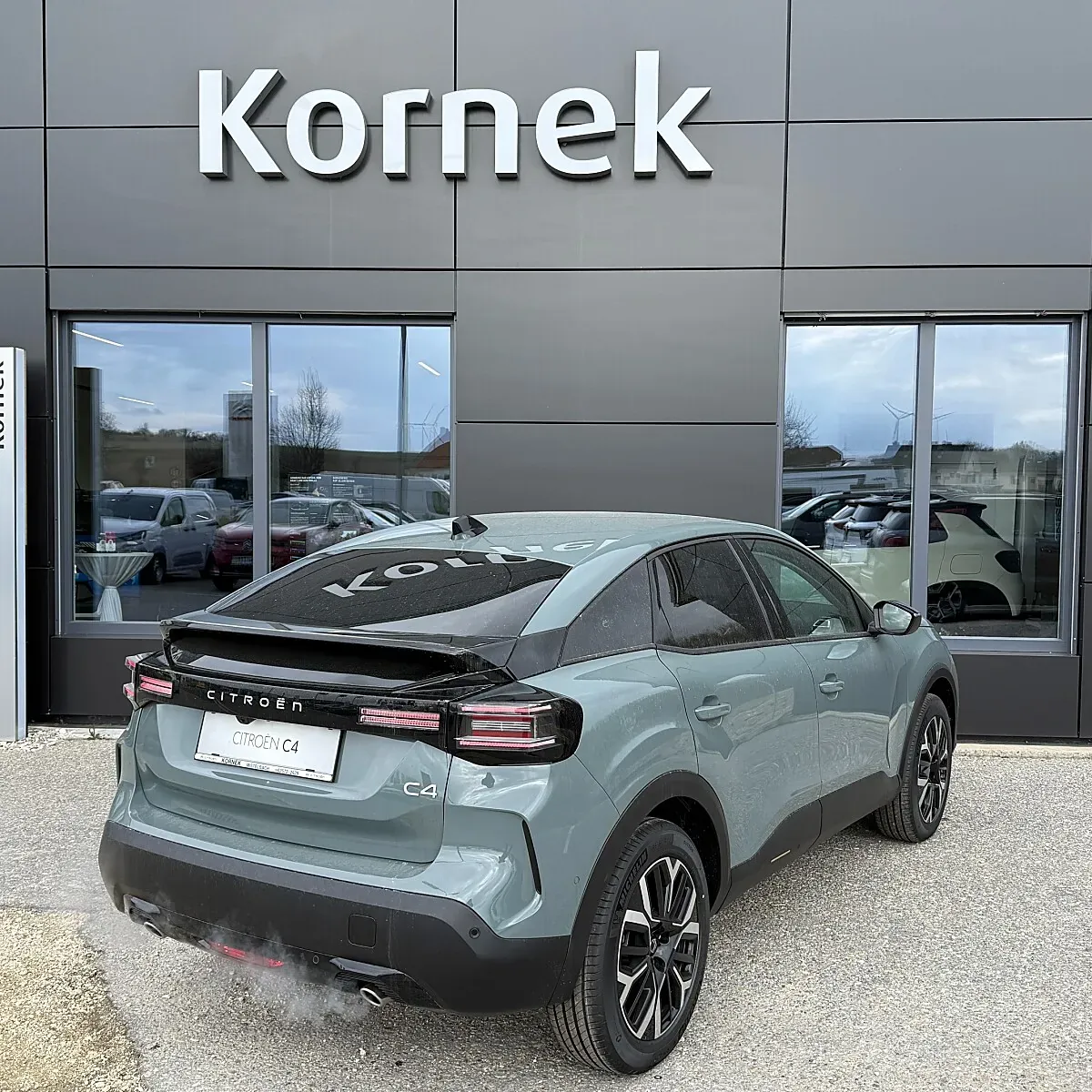 Citroen C4 2026 photo 2