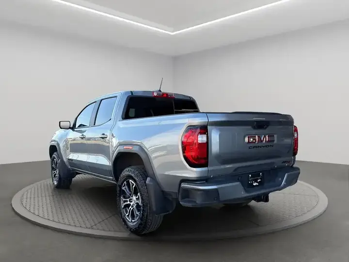 GMC Canyon 2025 photo 4
