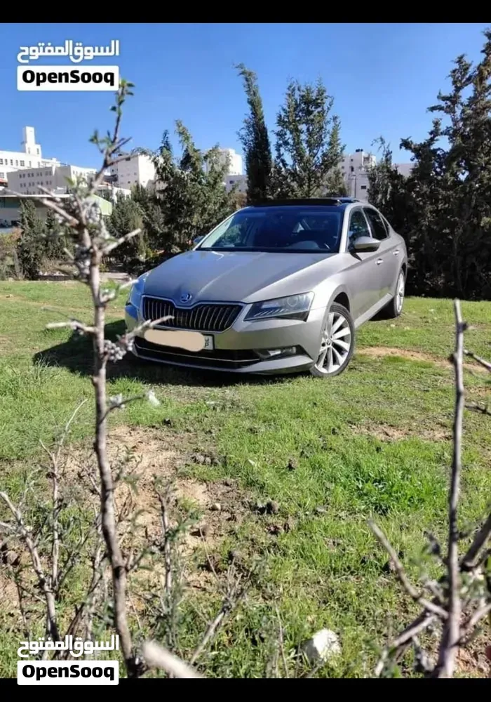 Skoda Superb 2019 photo 4