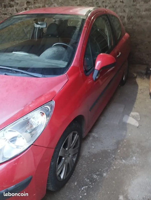 Peugeot 207 2007 photo 2