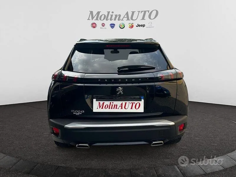 Peugeot 2008 2021 photo 4