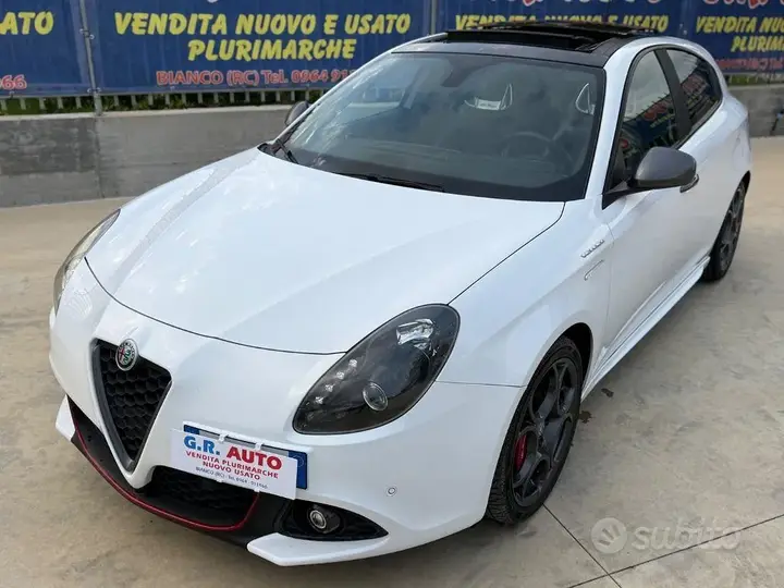 Alfa Romeo Giulietta 2017 photo 3
