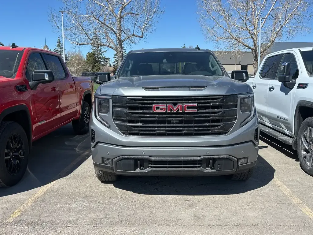 GMC Sierra 1500 2026 photo 2