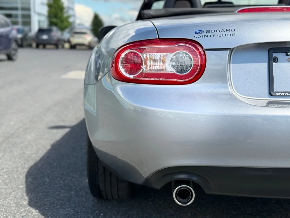Mazda Mx-5 2010 photo 4