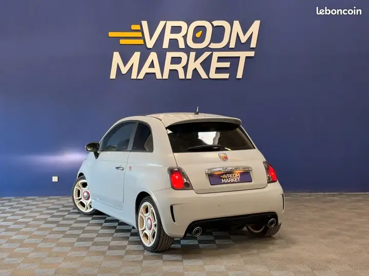 Abarth 500 2012 photo 5
