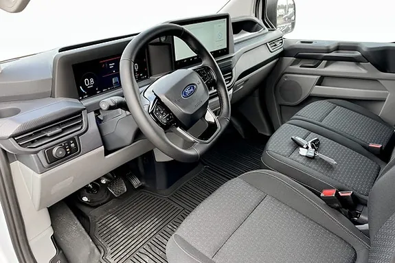 Ford Transit Custom 2026 photo 4