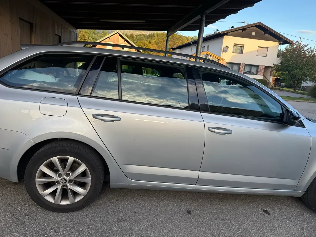 Skoda Octavia 2020 photo 2
