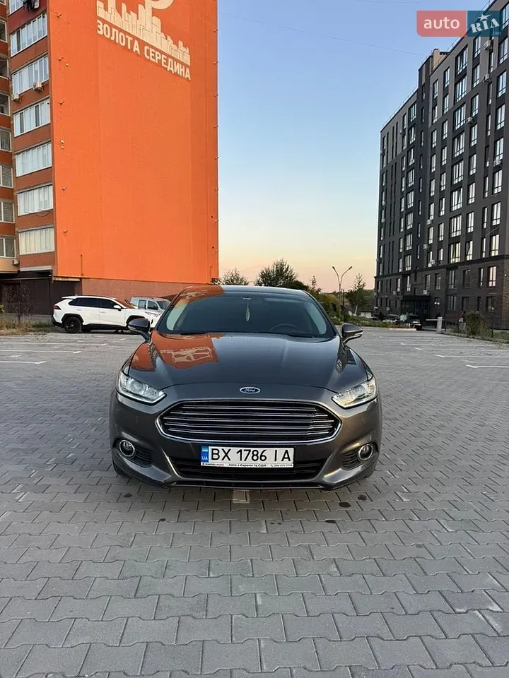 Ford Fusion 2015 photo 2