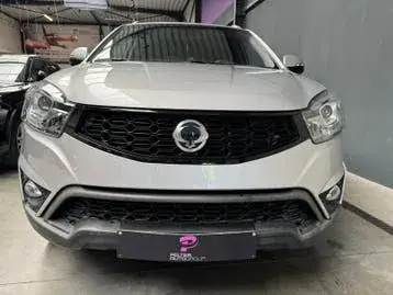 KG Mobility Korando 2017 photo 2