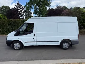 Ford Transit 2013 photo 2