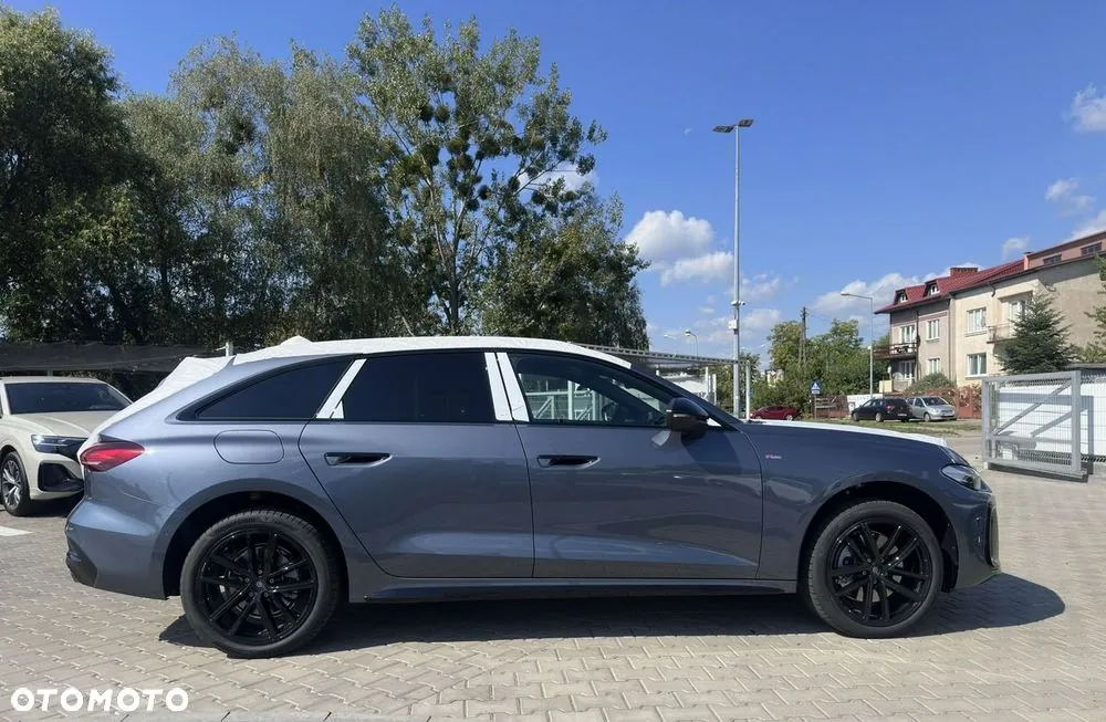 Audi A5 Avant 2026 photo 2